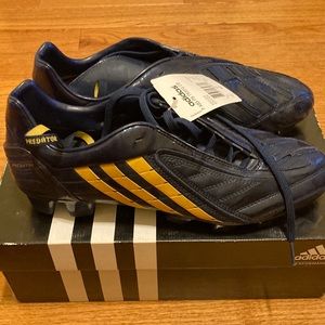 NWT adidas predator soccer cleats